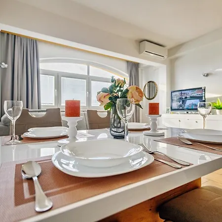 Comfort In Peaceful Area - With Garden * 자다르