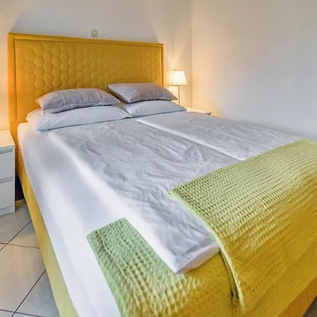 Comfort In Peaceful Area - With Garden