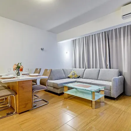 Apartment Comfort In Peaceful Area - With Garden