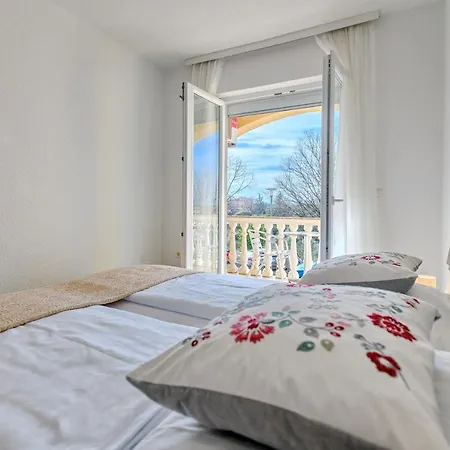 Διαμέρισμα Comfort In Peaceful Area - With Garden Ζαντάρ