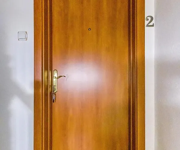 Comfort In Peaceful Area - With Garden Daire Zadar